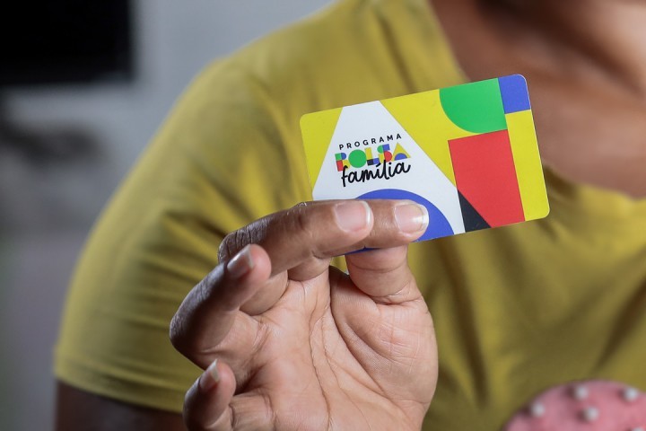 Bolsa Família: pagamentos são antecipados para beneficiar famílias antes do 2º turno