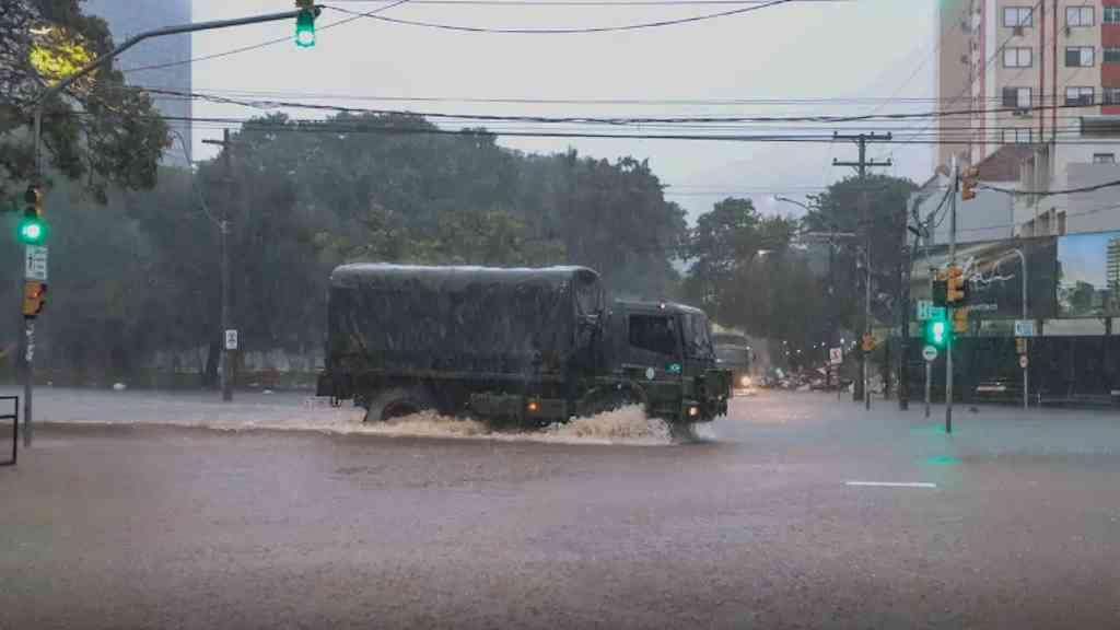 Alerta de tempestades extremas no Sul do Brasil