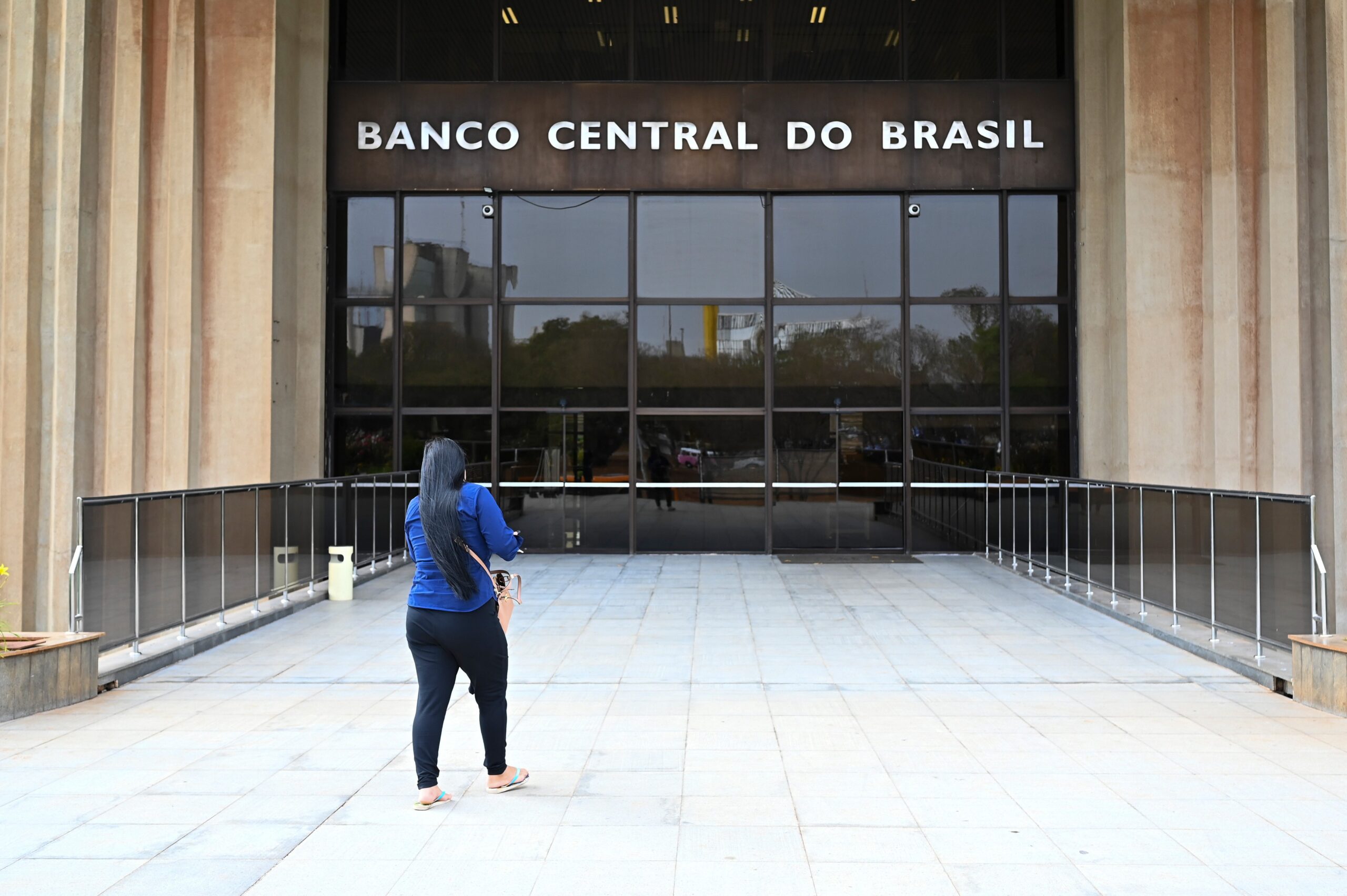 TCU suspende aprovação das contas do Banco Central por caso do Banco Master