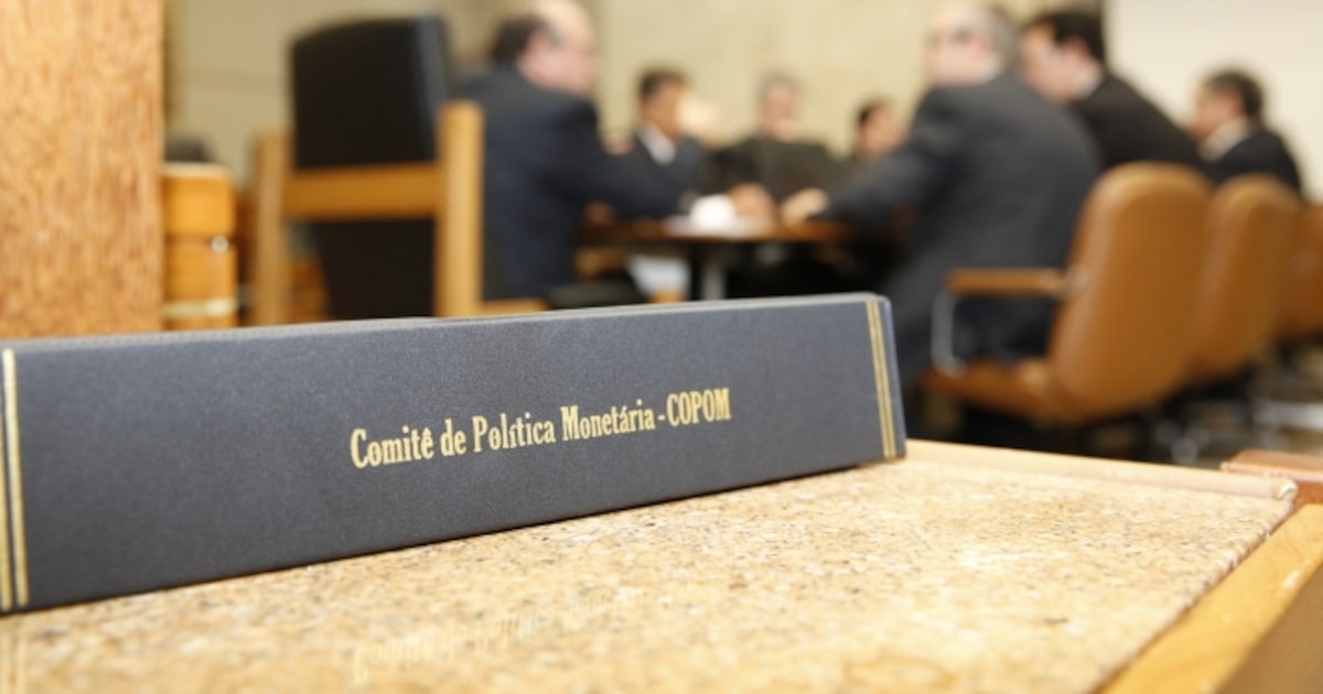 Taxas de juros no Brasil e suas implicações desde 1994