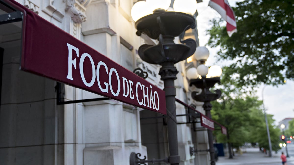 Fogo de Chão reinventa rodízio e mira faturar US$ 1 bi com expansão nos EUA e Brasil