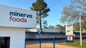 Minerva Foods retoma discussões sobre fechamento de capital na bolsa